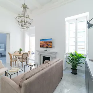 Carmelita Apartament